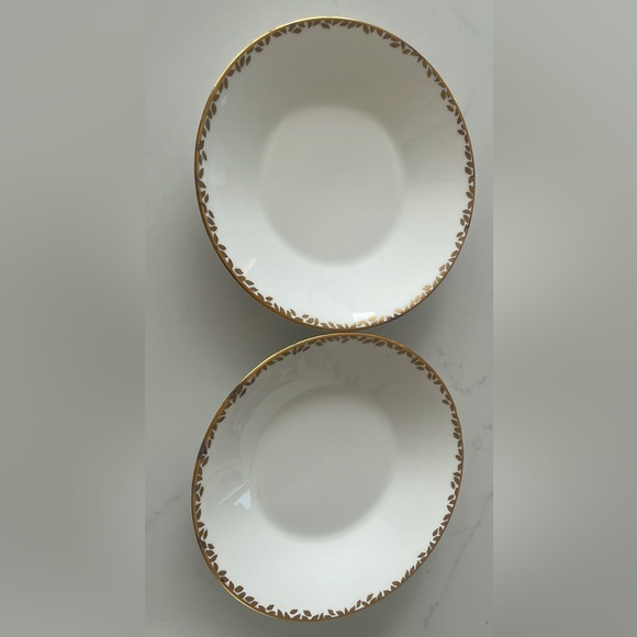 Vera Wang Wedgwood Gilded Leaf Tea Cup Set - Picture 4 of 4